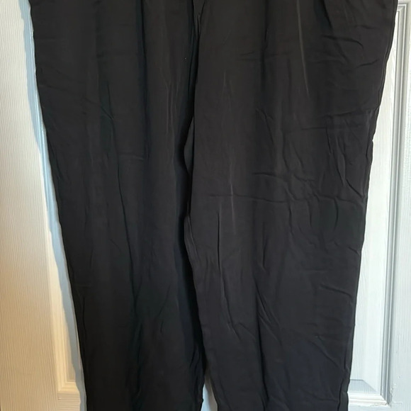 Jessica Simpson women’s black elastic waist slacks size XL - Picture 2 of 9